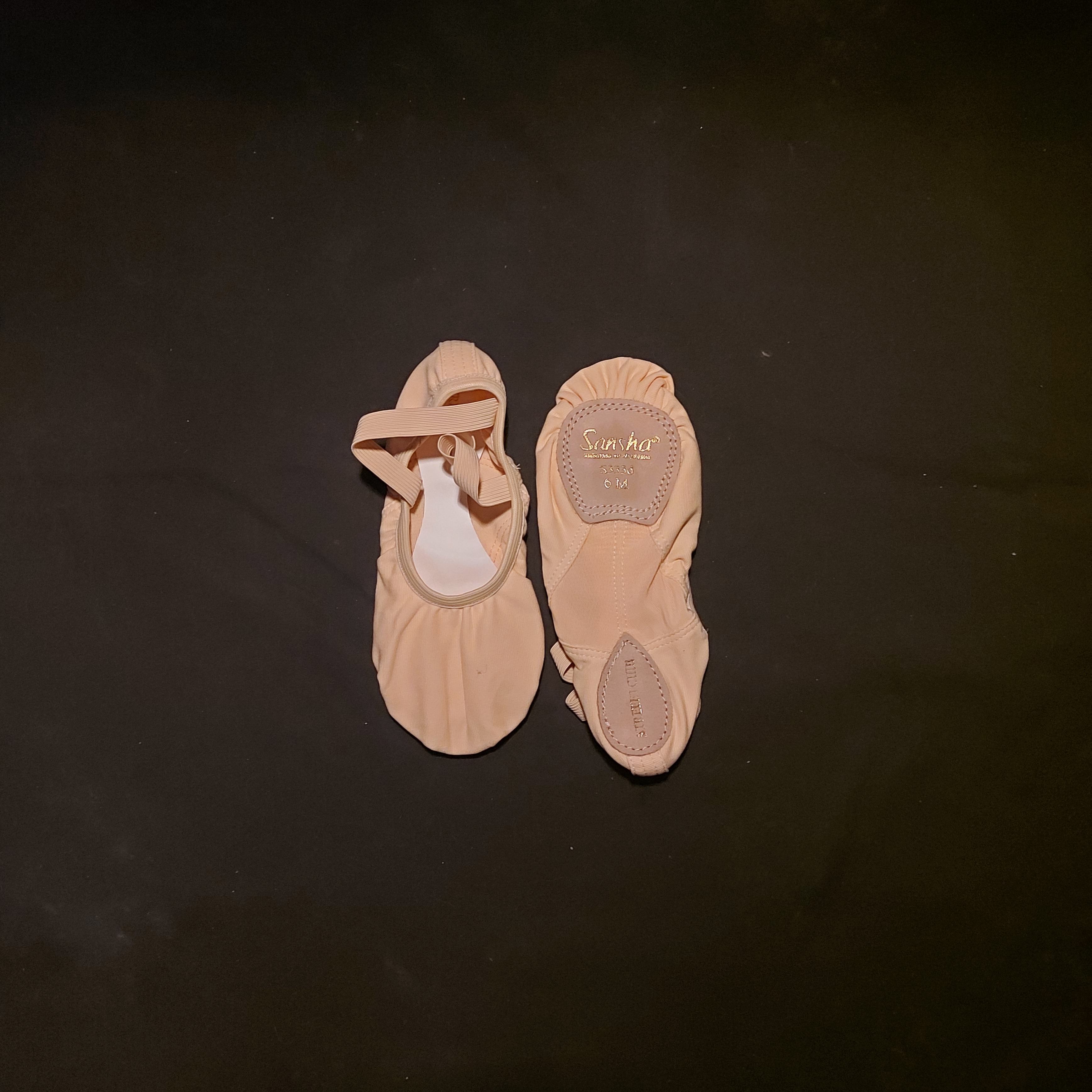 Esnek Kanvas Bale Patiği